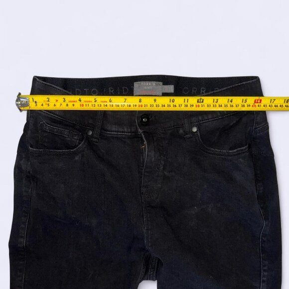 Torrid Bombshell Skinny Jeans – Premium Stretch – Size 14 Tall - Picture 6 of 7